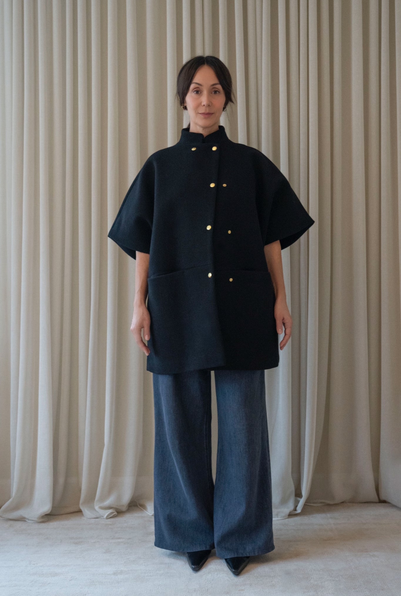 Short MOK Merino Wool Coat - Black