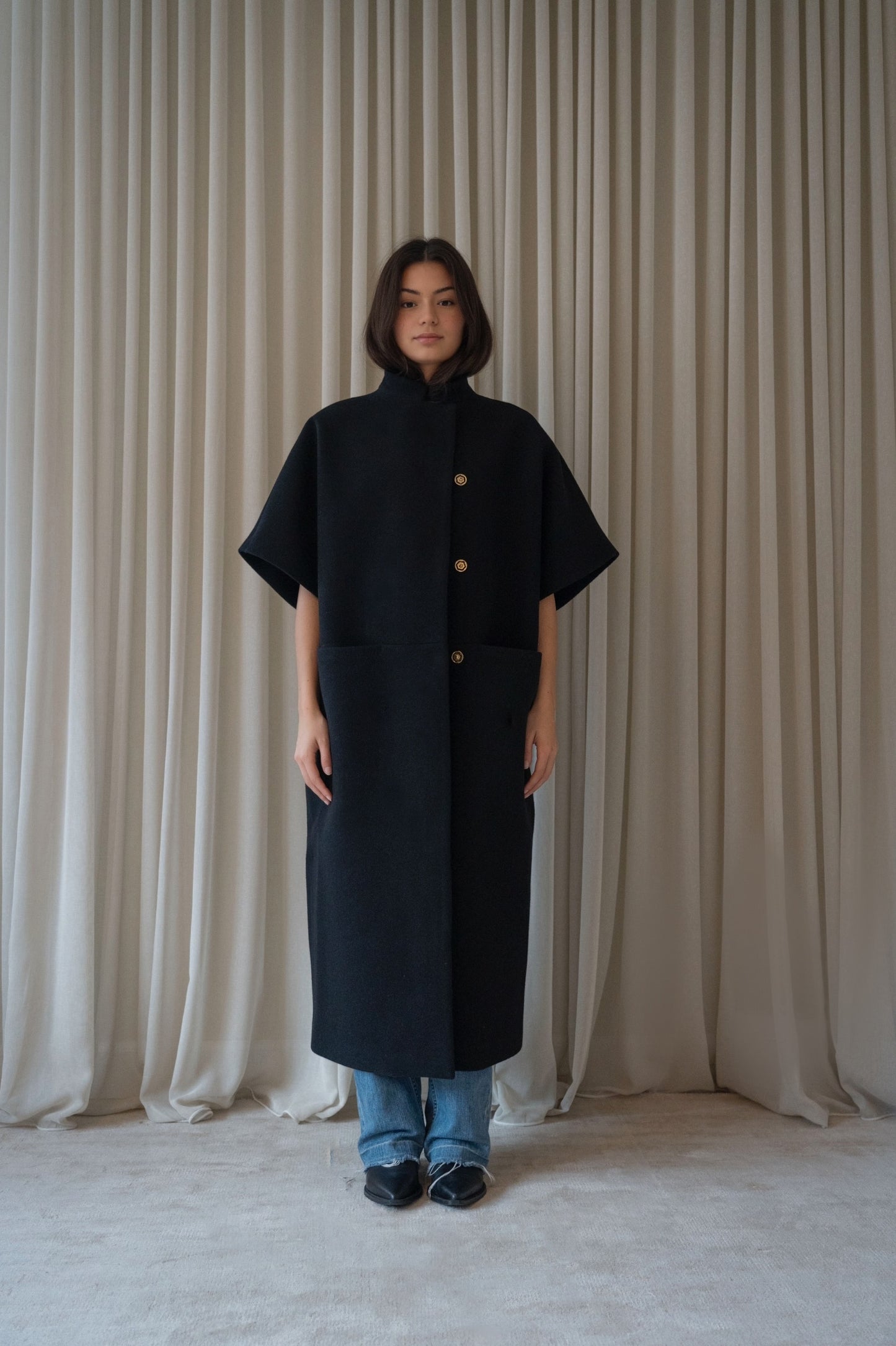 Long MOK Merino Wool Coat - Black