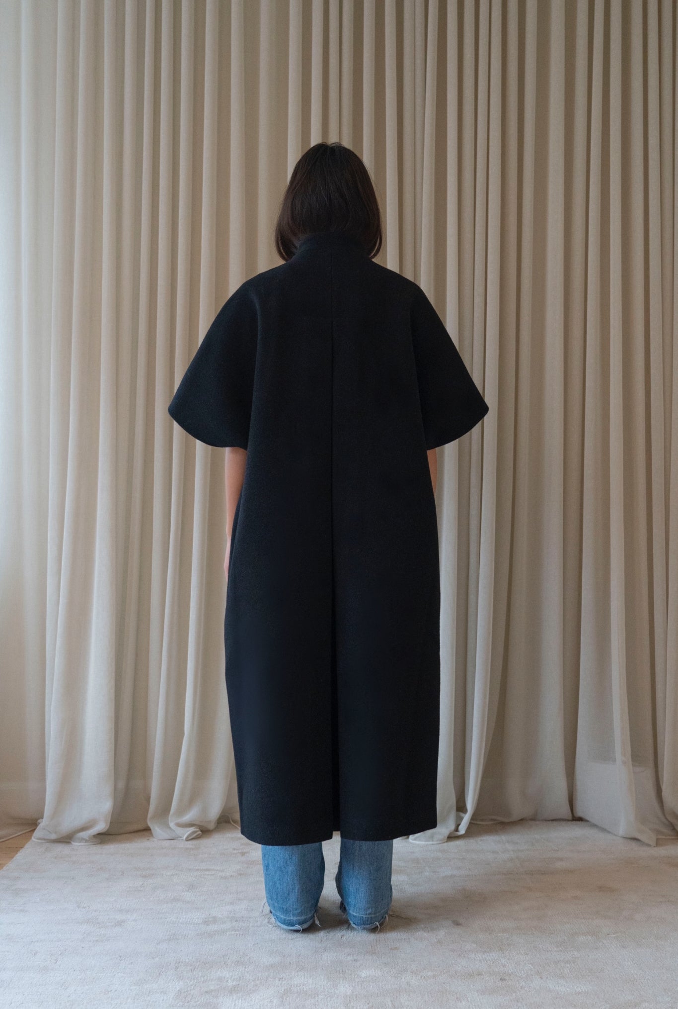 Long MOK Merino Wool Coat - Black