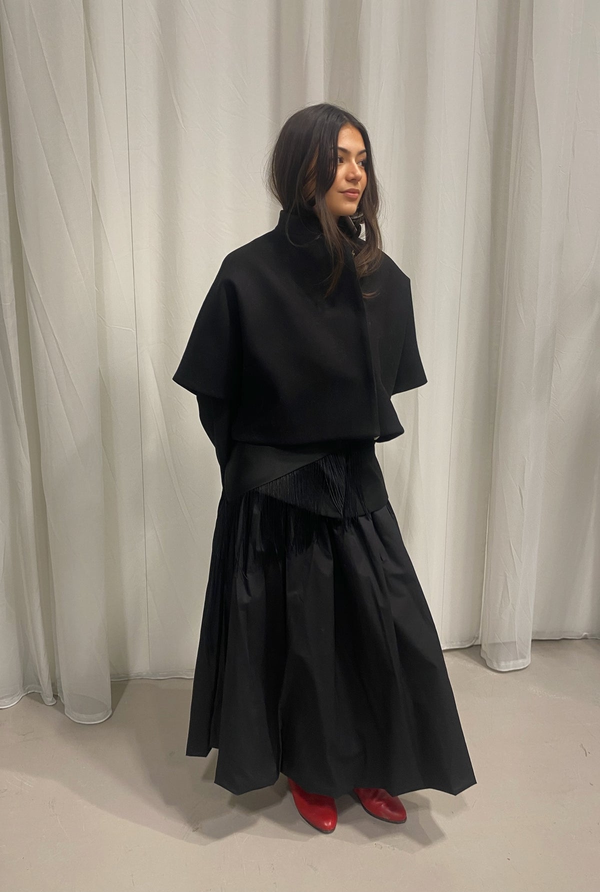 Ultra Short MOK Wool Cape - Black