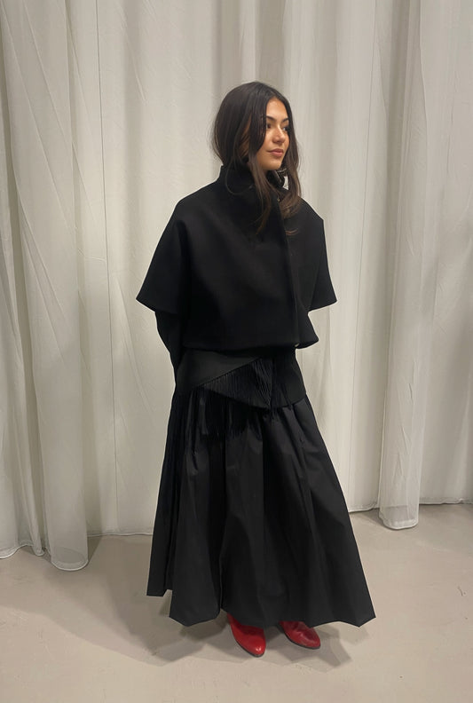 Ultra Short MOK Wool Cape - Black