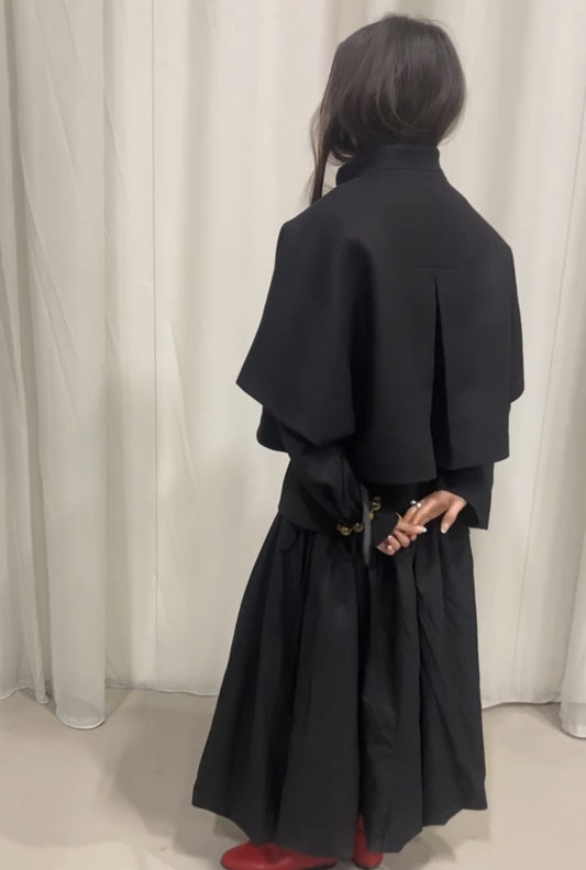 Ultra Short MOK Wool Cape - Black