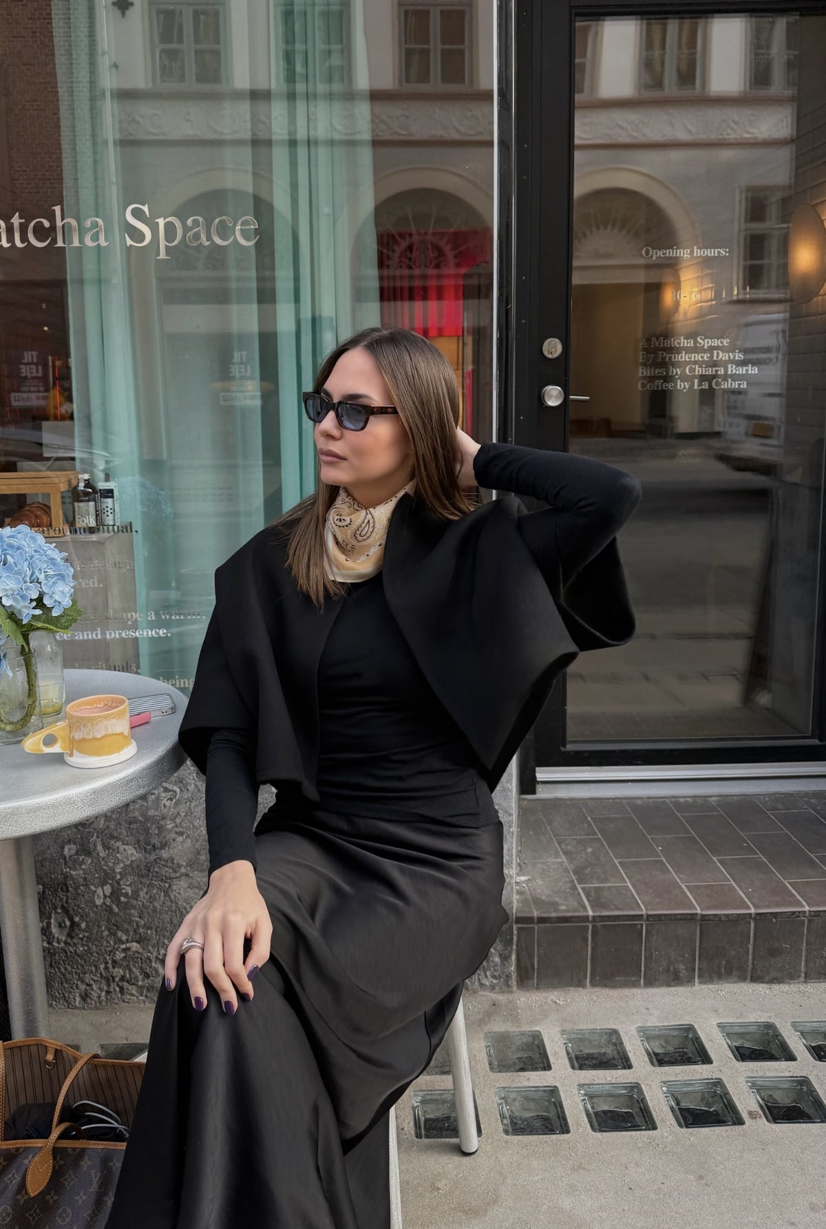 Ultra Short MOK Wool Cape - Black