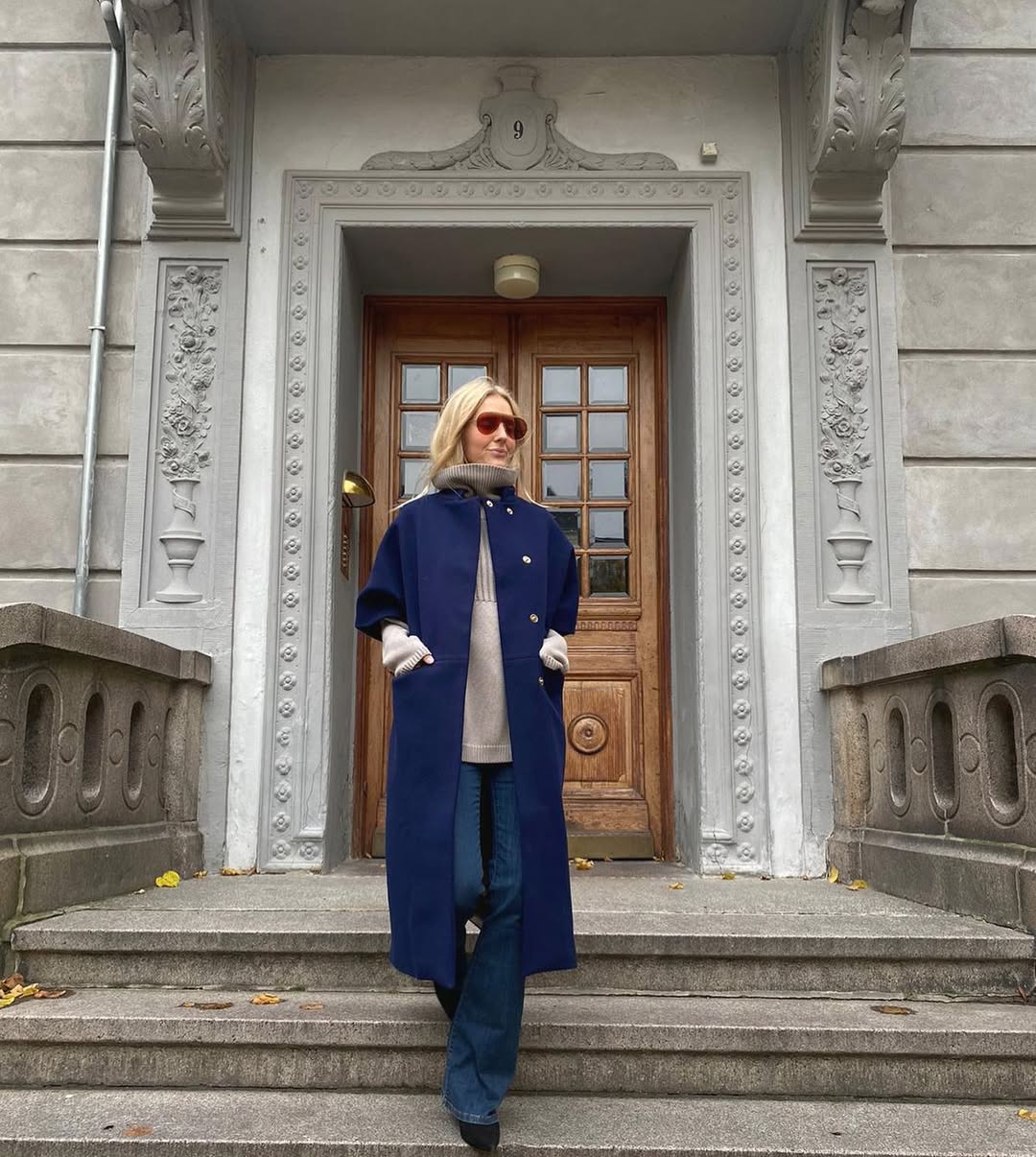 Long MOK Wool Coat - Navy