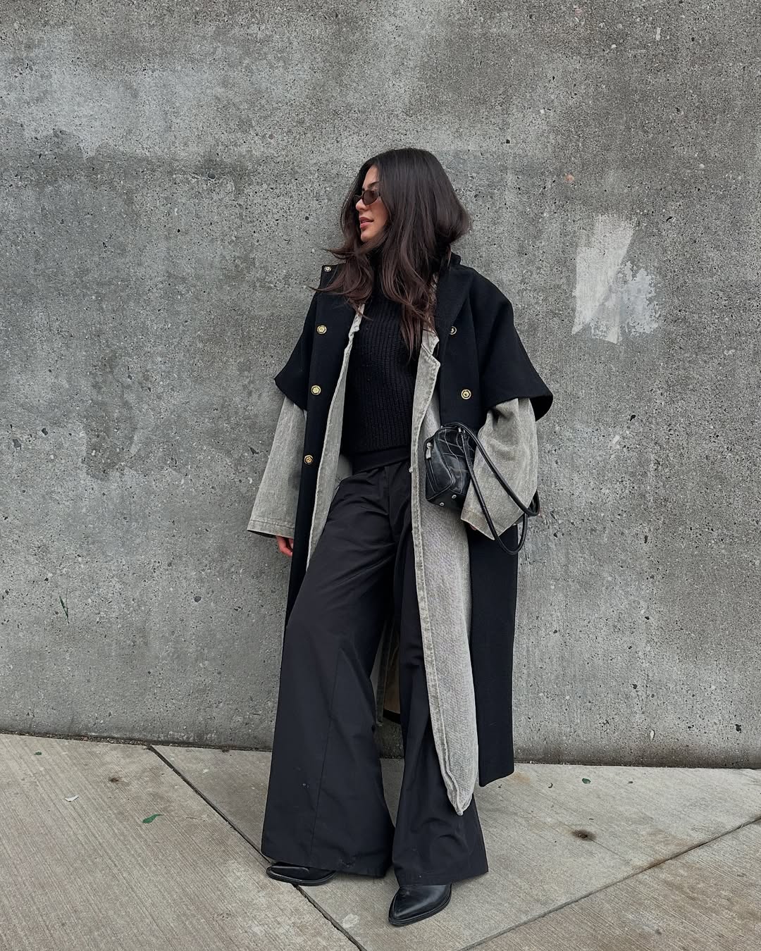 Long MOK Merino Wool Coat - Black